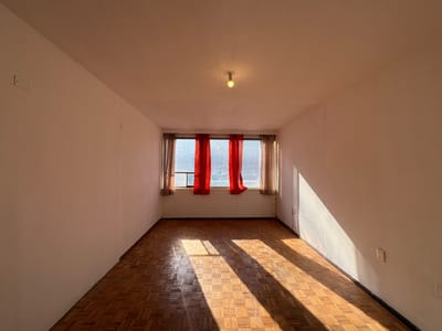 ALQUILER MONOAMBIENTE EN CIUDAD VIEJA PROXIMO A SARANDI