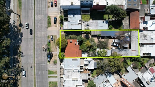 VENTA DE TERRENO CON CASA EN LA BLANQUEADA IDEAL PROYECTO INMOBILIARIO