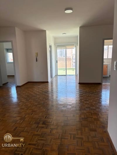 Penthouse en alquiler de 2 dormitorios 2 baños con gran terraza y cochera Centro