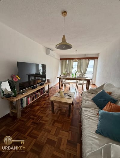 Venta apartamento nuda propiedad 2 dormitorios, balcón y 2 cocheras en CORDON
