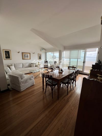 Alquiler de Verano, Apartamento con  3 dormitorios ( + 2 medios dormitorios), en Peninsula con todo el confort en una ubicación y vista privilegiada.