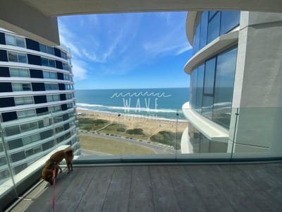 Venta de apartamento de 2 dormitorios en Playa Brava. Torre Trump Tower