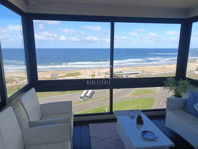 Venta de apartamento de 3 dormitorios en Playa Brava, Punta del Este