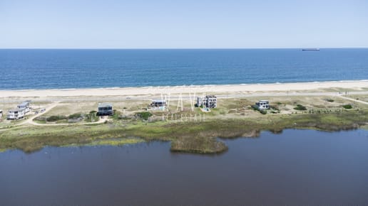 Venta Lote Santa Monica vista parcial laguna