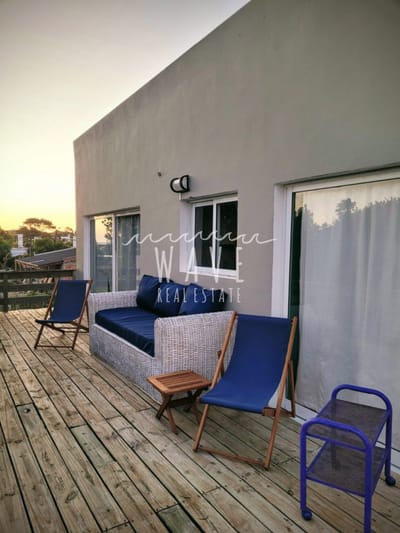 Casa en Alquiler Temporal de Verano, con 3 dormitorios, en Balneario Buenos Aires, 50 metros del mar
