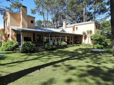 Alquiler de verano, Casa de 4 dormitorios en Club de Laguna Blanca