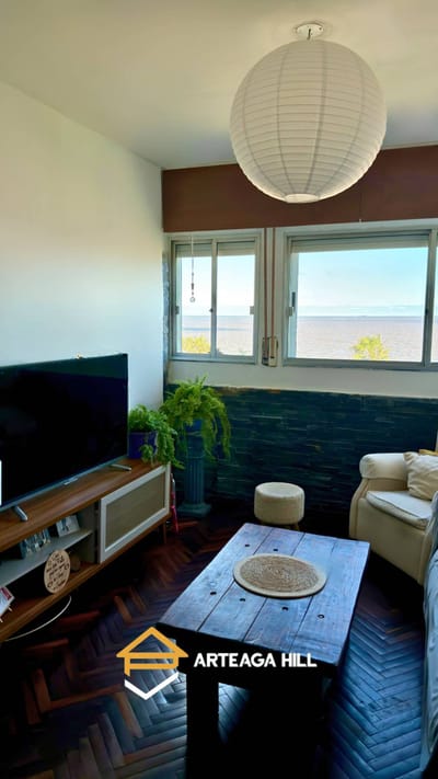 ALQUILER | Apartamento de 1 dormitorio en Ciudad Vieja | VISTA A LA RAMBLA | Comedor Convertible |PROXIMO A PLAZA INDEPENDENCIA, TEATRO SOLIS