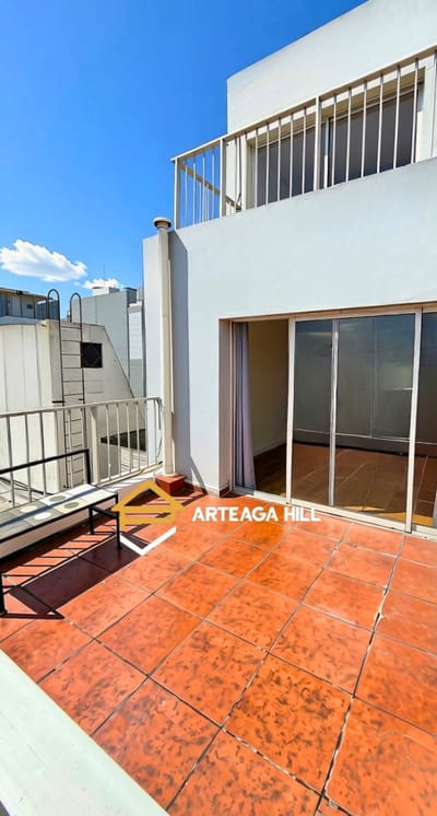 ALQUILER | MONOAMBIENTE AL FRENTE EN EL CENTRO | GRAN TERRAZA | BAJOS GASTOS COMUNES Y BARBACOA | PROXIMO A 18 DE JULIO | 4 CUADRAS DE LA RAMBLA
