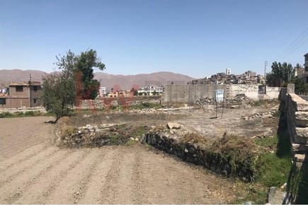 SE VENDE TERRENO URBANO