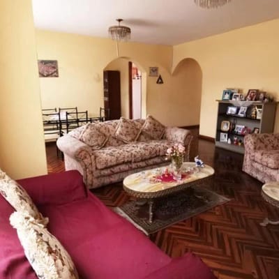 Venta Departamento 2do Piso en Urb Los Cipreses Cercado Oportunidad