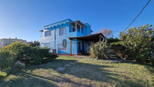Casa Venta 3 Dormitorios 2 Baños, Frente al Mar en San Francisco - LUNA