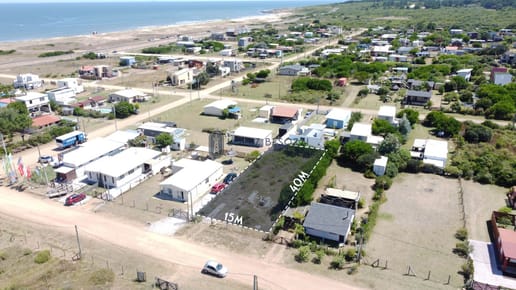 Venta de Terreno en Punta Negra, Piriapolis - SUPERFICIE DE 600M