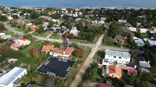 Venta de Terreno en San Francisco, Piriapolis - SUPERFICIE DE 511M
