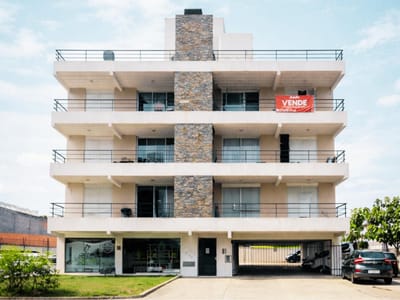 Apartamento Dos Dormitorios En Maldonado