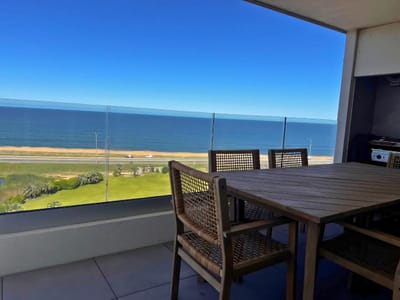Apartamento en venta c/ cochera en P. Ballena