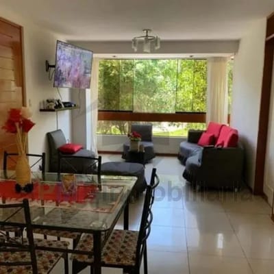 VENTA DE DEPARTAMENTO FRENTE A PARQUE EN SANTA VICTORIA DE CHICLAYO