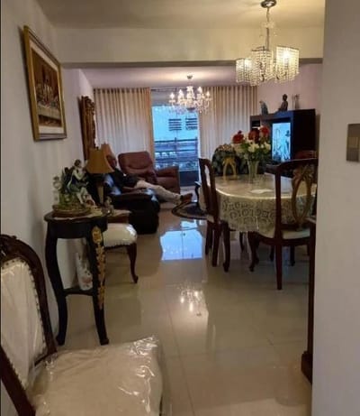 Departamento en segundo Piso con ascensor en Urb Patazca  Chiclayo