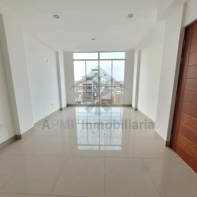 DEPARTAMENTO EN QUINTO PISO EN AV UNIN  CHICLAYO