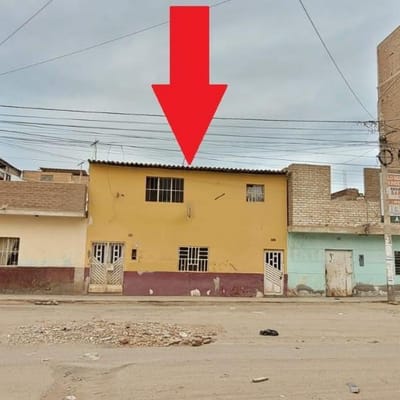 VENTA DE CASA EN AVENIDA SAN MARTIN A PRECIO DE TERRENO EN CHICLAYO