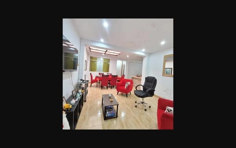DEPARTAMENTO EN PRIMER PISO EN URB LOS SAUCES