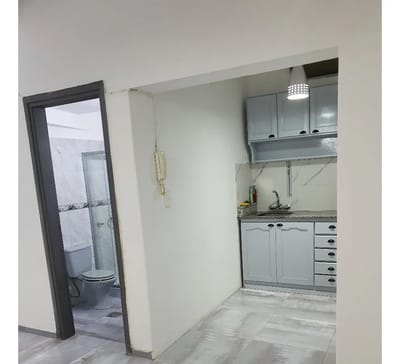 Venta con Renta Apartamento 1 Dormitorio La Comercial Patio