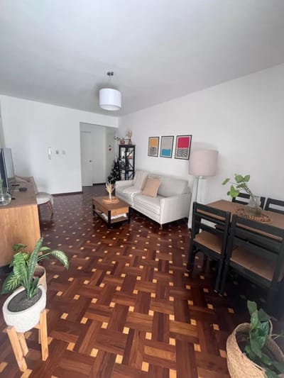 Venta Apartamento 2 Dormitorios Goes con patio