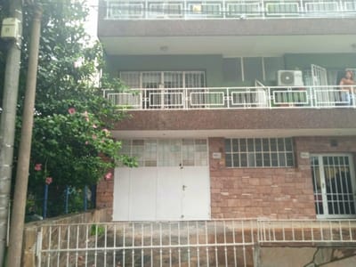Venta con Renta 10% Local tipo Garaje 36m2 La Teja