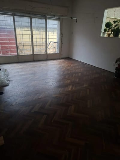 Alquiler Apartamento tipo Casa 4 Dormitorios La Comercial Patio