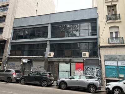 Venta Terreno 330m2 y Local para Desarrollo Inversion Centro