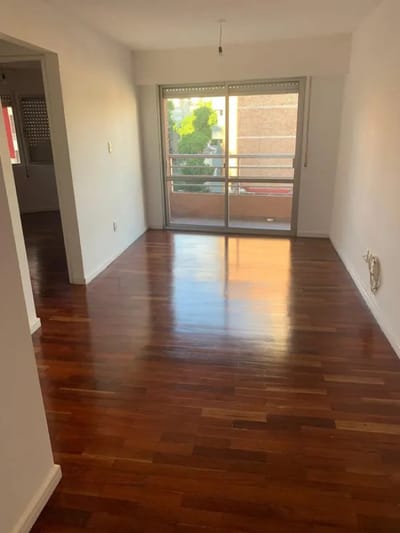 Alquiler Apartamento 1 Dormitorio Cordon con balcon