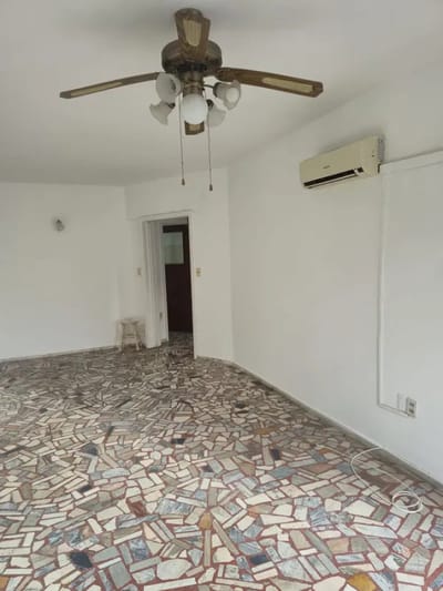 Alquiler Apartamento 2 Dormitorios La Banqueada con balcon