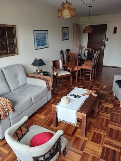 Venta Apartamento 4 Dormitorios Malvin con balcon