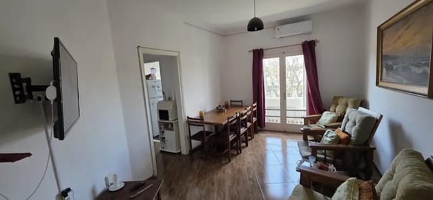 Venta Apartamento 2 Dormitorios Prado con balcon