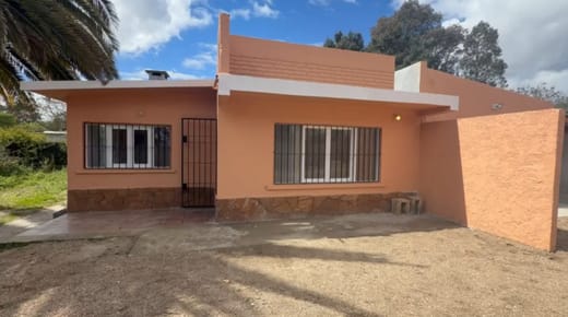 Alquiler Casa 2 Dormitorios El Pinar Norte Patio y Cochera