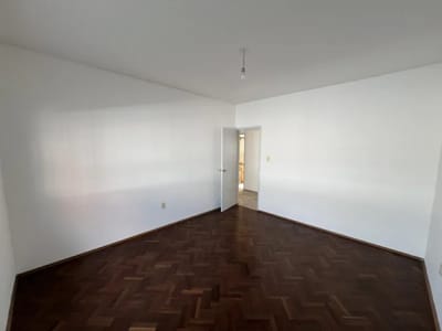 Alquiler Casa 4 Dormitorios Sayago con patio y garaje
