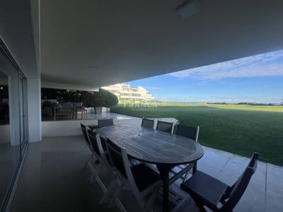 Departamento de primera categoría en venta en Manantiales