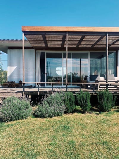 Casa moderna en zona alta de Balneario Buenos Aires
