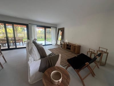 Departamento de 3 cuartos con jardín y piscina en La Barra