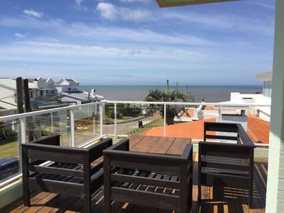 Casa en alquiler a pasos del mar en Manantiales