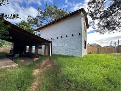 Casa en alquiler en Manantiales