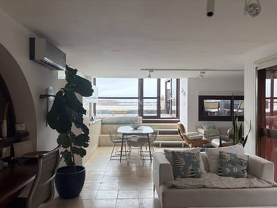 Departamento en Manantiales 3 suites frente al mar con servicios