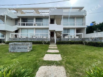 Departamento de 3 dormitorios en Manantiales,a pasos del mar