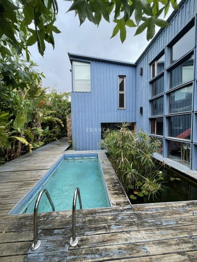 Casa en el corazón de La Barra con piscina.