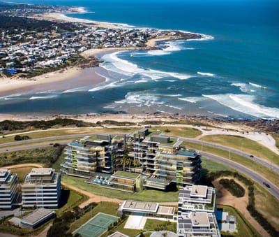 Departamento en venta en The Rock, Punta del Este.