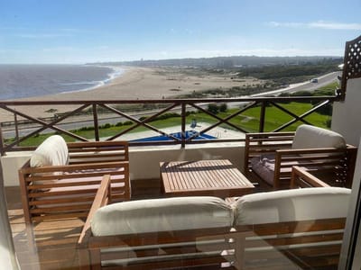 Excelente departamento frente al mar en Manantiales.
