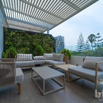 PRECIOSO PENTHOUSE EN VENTA CON VISTA AL PARQUE PABLO ARGUEDA EN MIRAFLORES