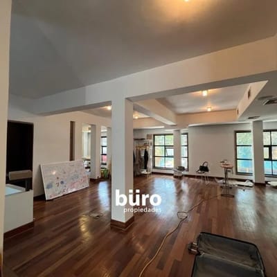CASATERRENO REGULAR RDM  PISOS EN VENTA CALLE SANTA ISABEL EN MIRAFLORES