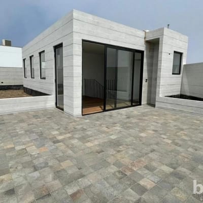 PENTHOUSE EN VENTA CON TERRAZA CERCA PARQUE Y COLEGIOS SAN SILVESTRE MIRAFLORES