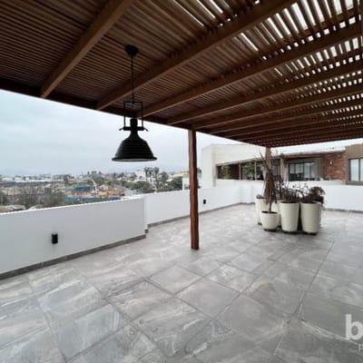 EXCELENTE PENTHOUSE EN VENTA CON GRAN TERRAZA EN SURCO