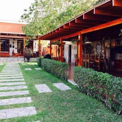 ESPECTACULAR CASA DE CAMPO EN VENTA EN PACHACAMAC CON PISCINA